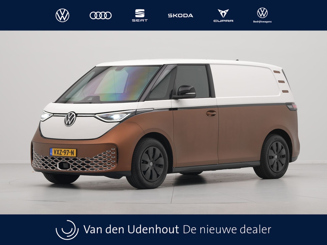 Volkswagen ID. Buzz Cargo - 77 kWh 204pk Navigatie Wegkl. trekhaak Camera Matrix Led Carplay - AutoWereld.nl