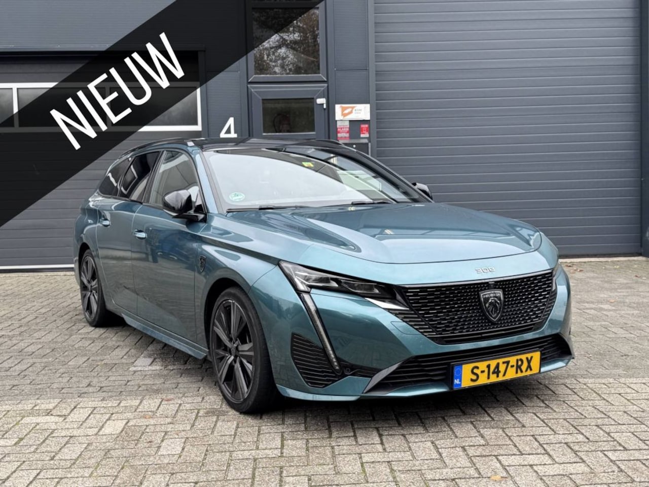 Peugeot 308 SW - 1.6 HYbrid 225 GT Pack Business 1.6 HYbrid 225 GT Pack Business - AutoWereld.nl