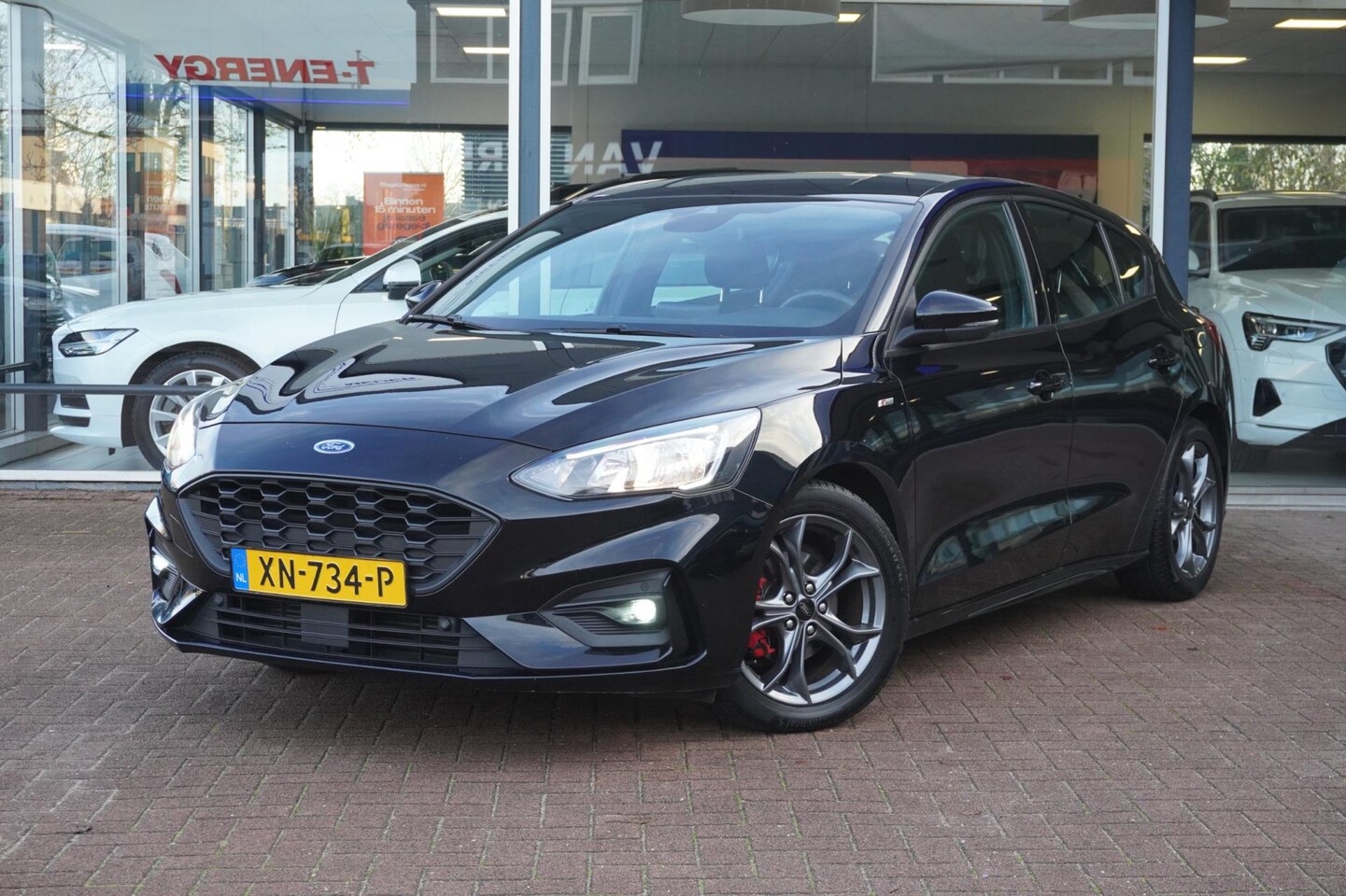 Ford Focus - 1.0 EcoBoost ST Line Business 5deurs | Airco | Navigatie | Vol opties | PDC | Elek. Pakket - AutoWereld.nl