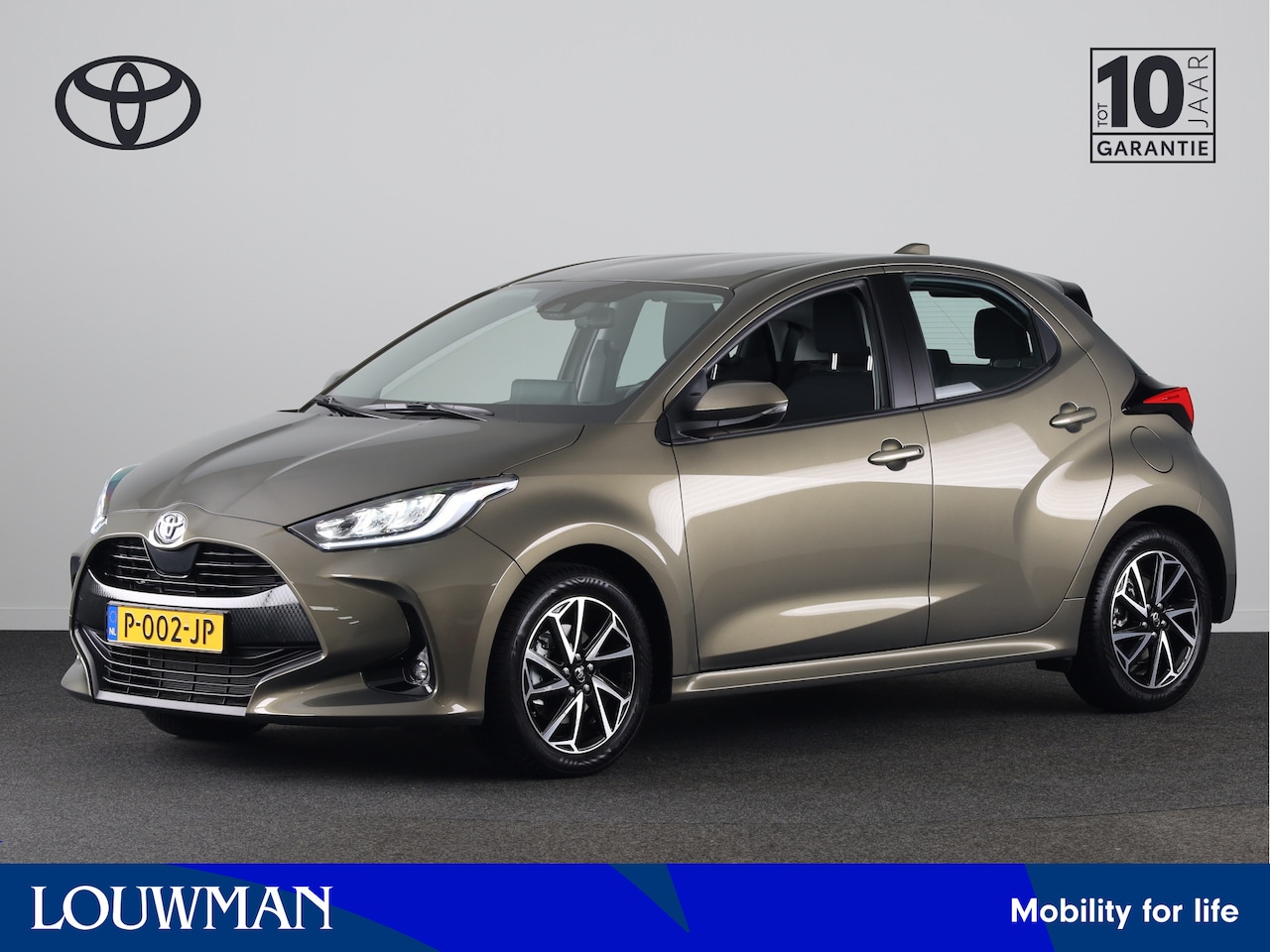 Toyota Yaris - 1.5 Hybrid Dynamic | NL-Auto | Parkeercamera | Allseason banden | Cruise Control Adaptief - AutoWereld.nl