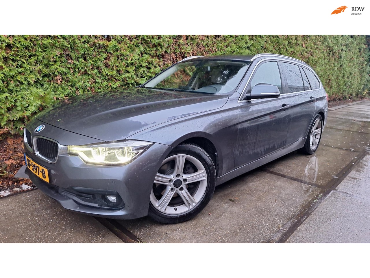 BMW 3-serie Touring - 320d EDE Corporate Lease Essential 320d EDE Corporate Lease Essential - AutoWereld.nl