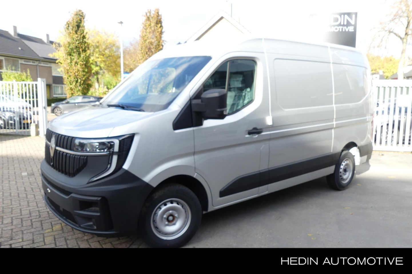 Renault Master - T35 2.0 dCi 130 L2H2 Advance |BPM VRIJ| Camera|Trekhaak| - AutoWereld.nl