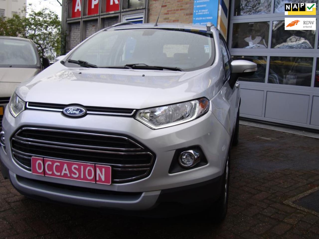 Ford EcoSport - 1.0 EcoBoost Titanium **** NIEUWE MOTOR 6 MAANDEN GRATIES GARANTIE**** - AutoWereld.nl