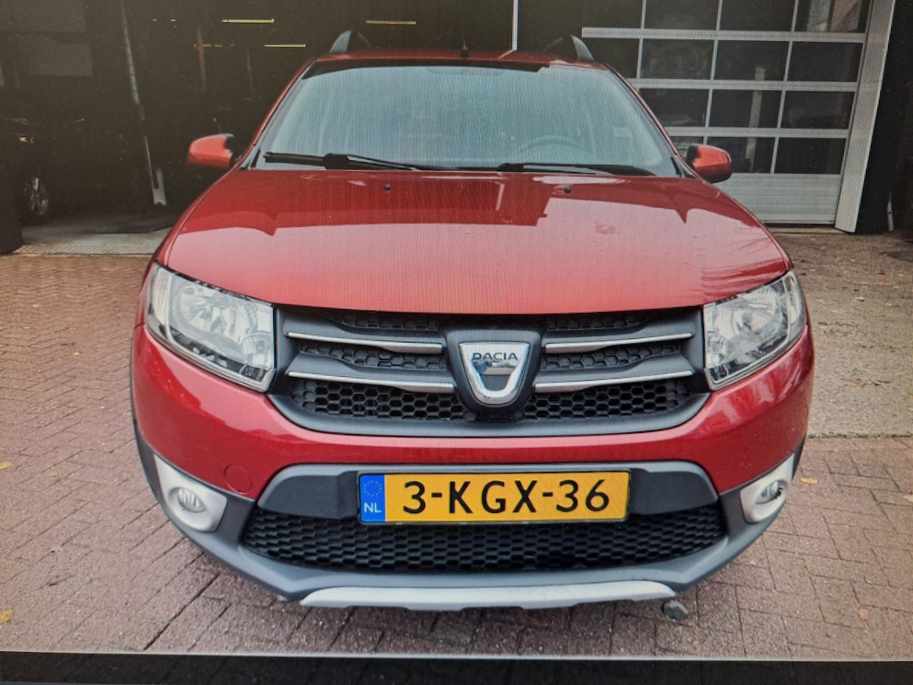 Dacia Sandero Stepway - 0.9 TCe Lauréate - AutoWereld.nl