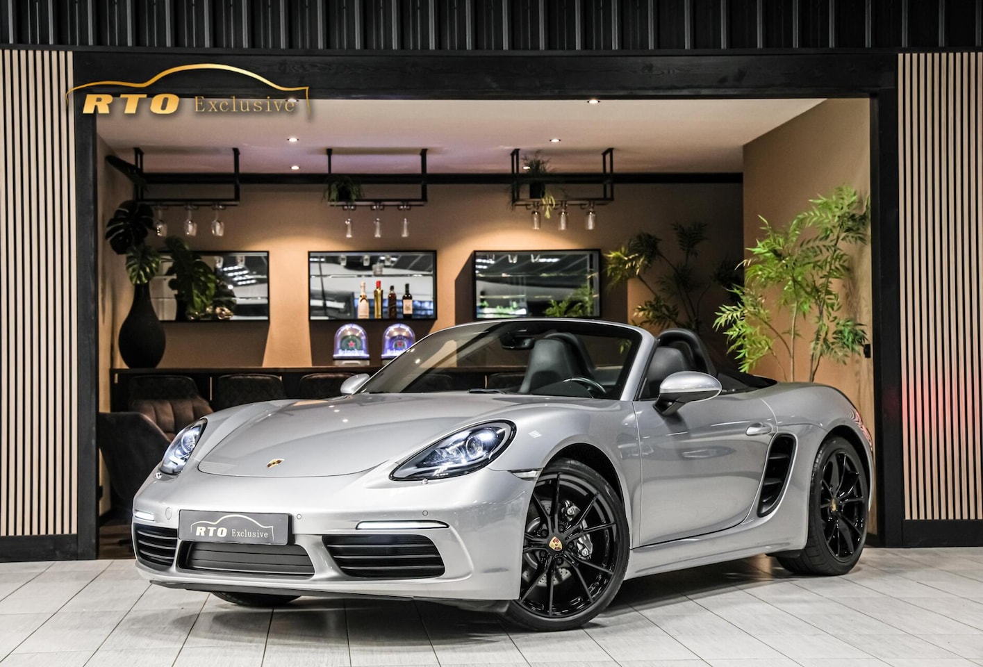 Porsche 718 Boxster - 2.0 300PK|Bose|20''|Stoelverkoel./verw.|leder Porsche 718 Boxster 2.0|Bose|20''|Stoelverko - AutoWereld.nl