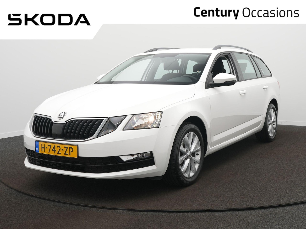 Skoda Octavia Combi - 1.0 TSI Greentech Business Edition / Climate / Navi / Sensoren - AutoWereld.nl