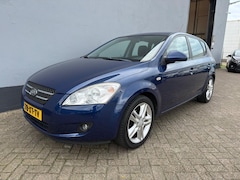 Kia Cee'd - 1.6 X-ecutive 5-Deurs - Climate Control