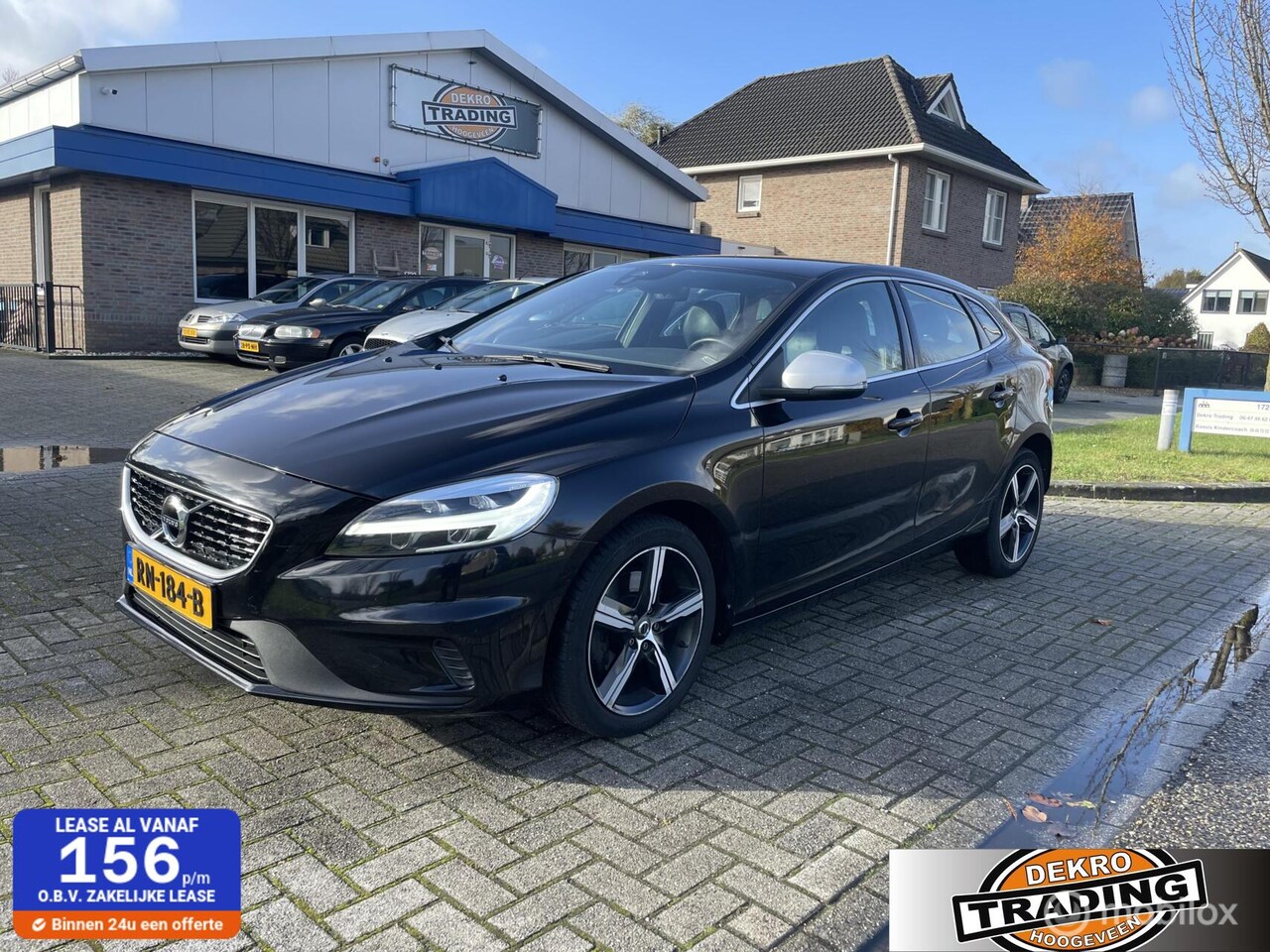 VOLVO V40