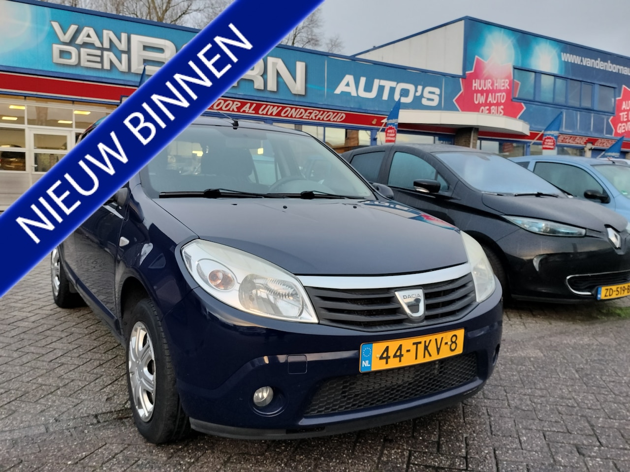 Dacia Sandero - 1.2 Lauréate Airco Trekhaak Nw APK - AutoWereld.nl