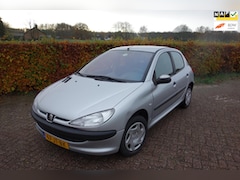 Peugeot 206 - 1.4 XR|Airco|Rijdt Goed|APK 10-2026|Inruilkoopje