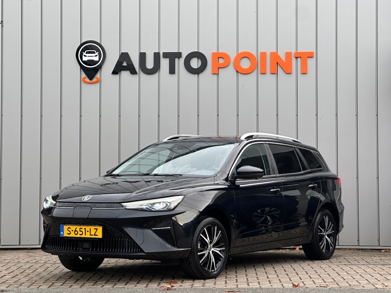 MG MG5 Electric - Long Range Luxury 61 kWh SOH 95% - AutoWereld.nl