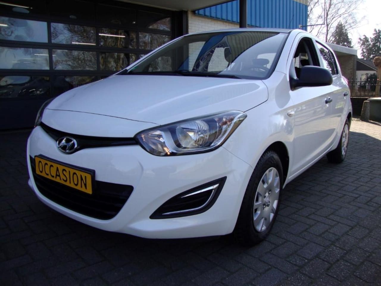 Hyundai i20 - 1200i 16V 5 DEURS AIRCO - AutoWereld.nl