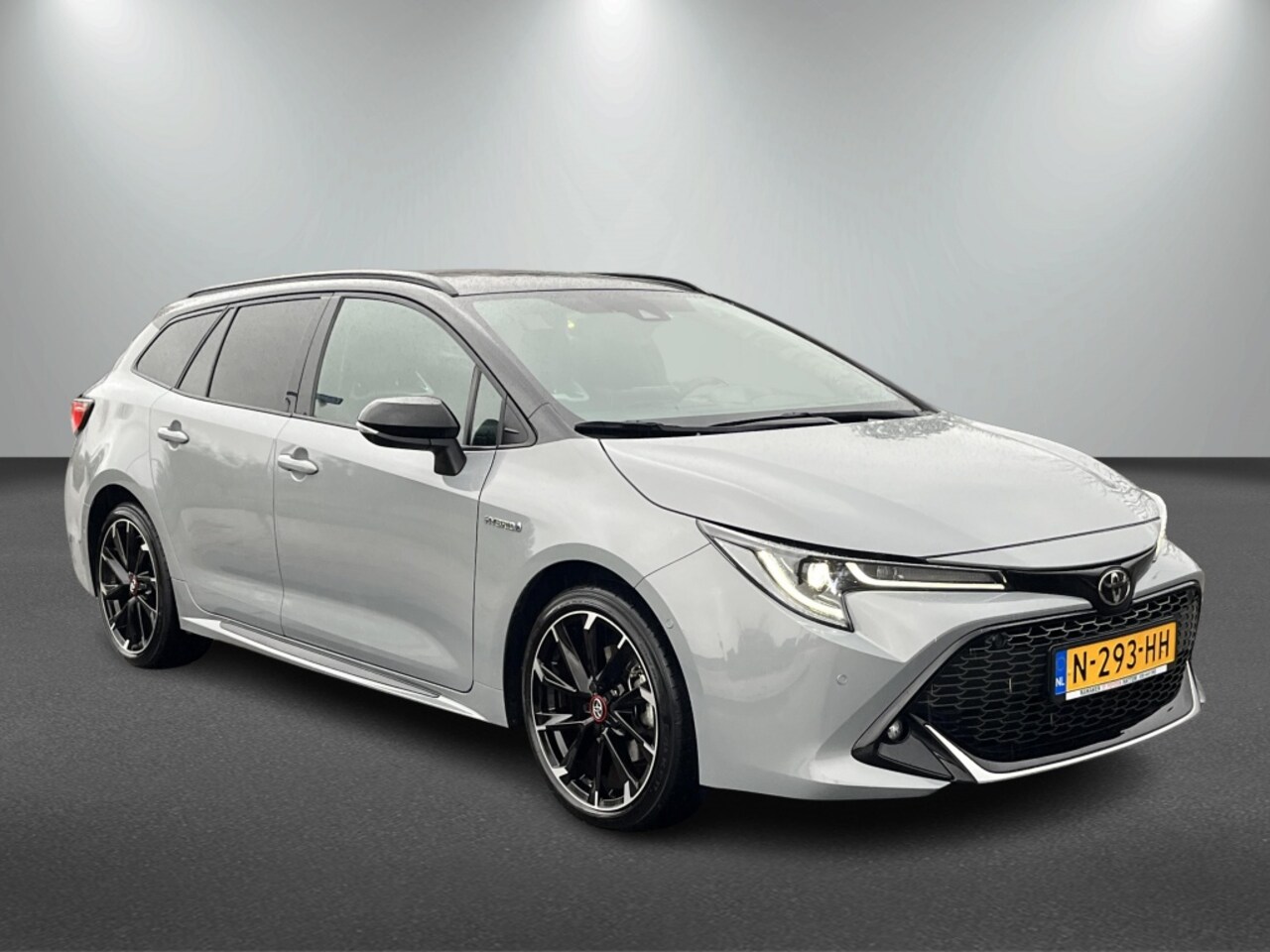 Toyota Corolla Touring Sports - 2.0 Hybrid GR-Sport Plus 2.0 Hybrid GR-Sport Plus - AutoWereld.nl