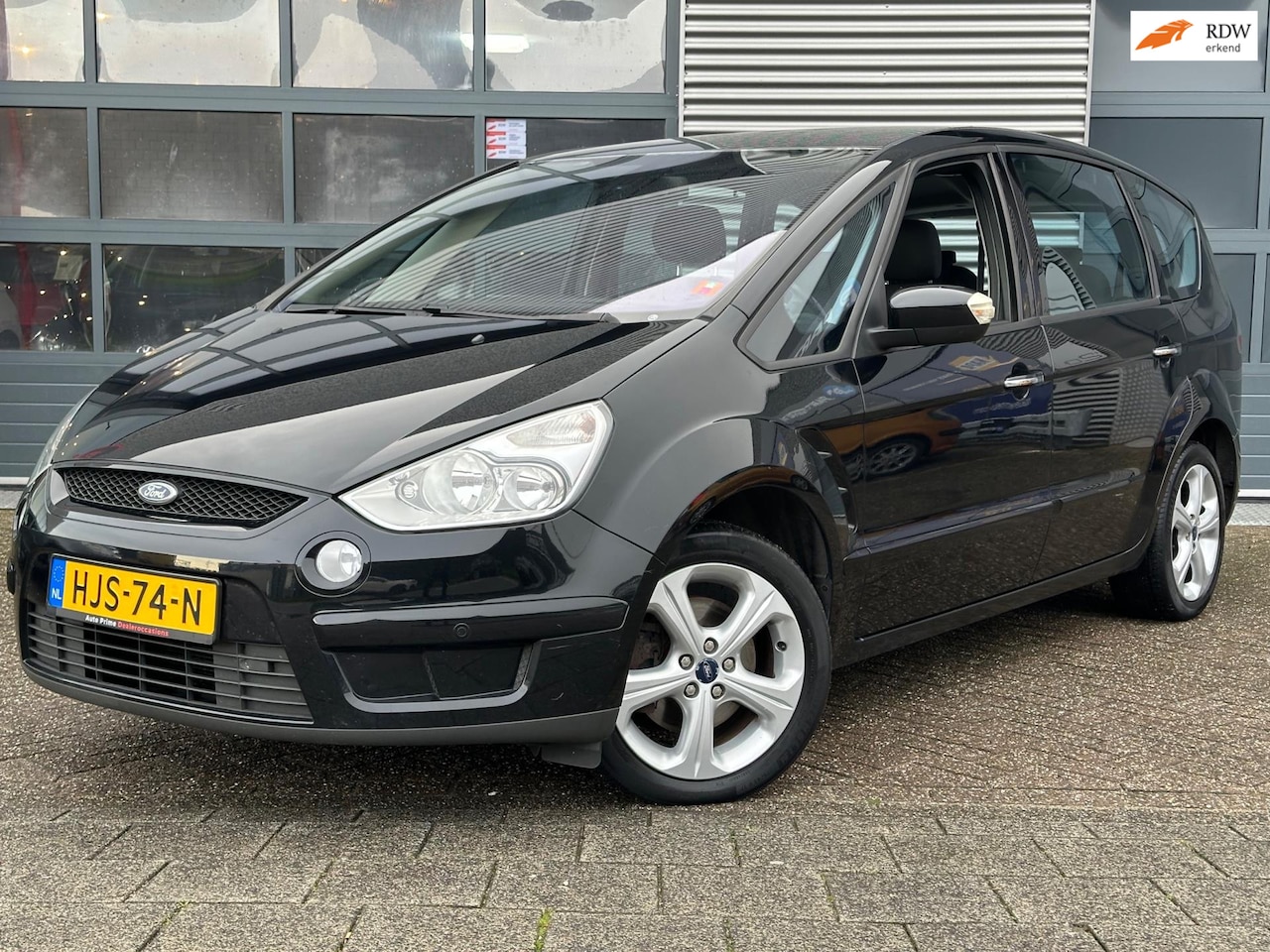 Ford S-Max - 2.0 Titanium 7p. | CarPlay | CRUISECR | Airco | NAP - AutoWereld.nl