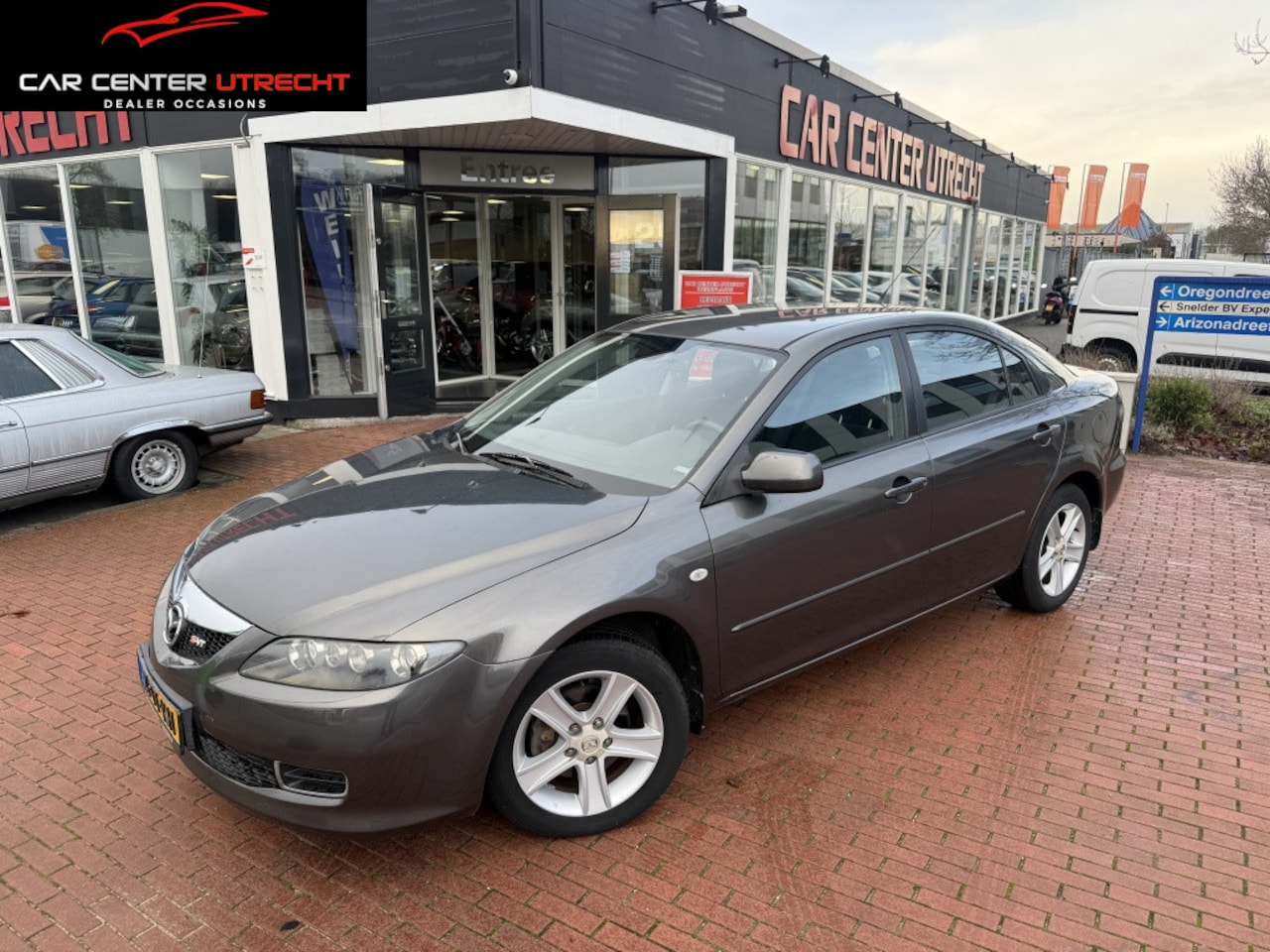 Mazda 6 Sport - 2.0i Touring SVT automaat airco 85dkm! - AutoWereld.nl