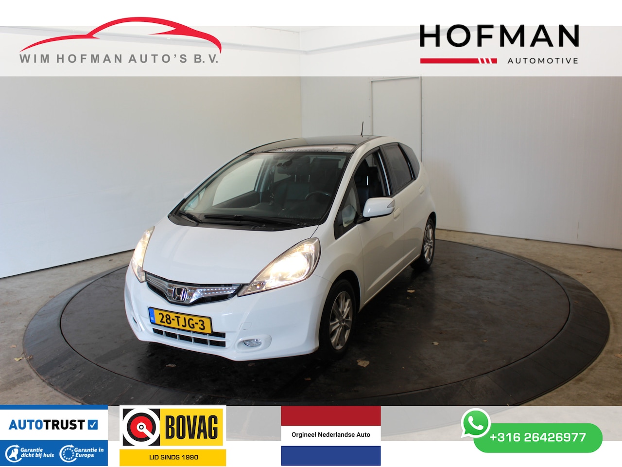 Honda Jazz - 1.4 Hybr Exclusive Camera Trekh Leder Pano Dealer onderhouden - AutoWereld.nl