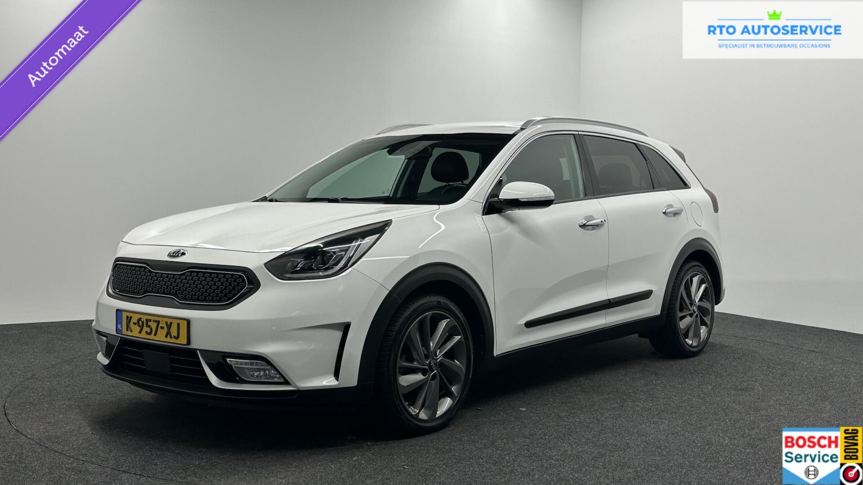 Kia Niro - 1.6 GDi Hybrid ExecutiveLine CAMERA LEER LM ECC CRUISE LED NAVI CARPLAY. - AutoWereld.nl