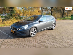 Volvo V60 - 2.0 T5 Automaat / Clima / Pdc