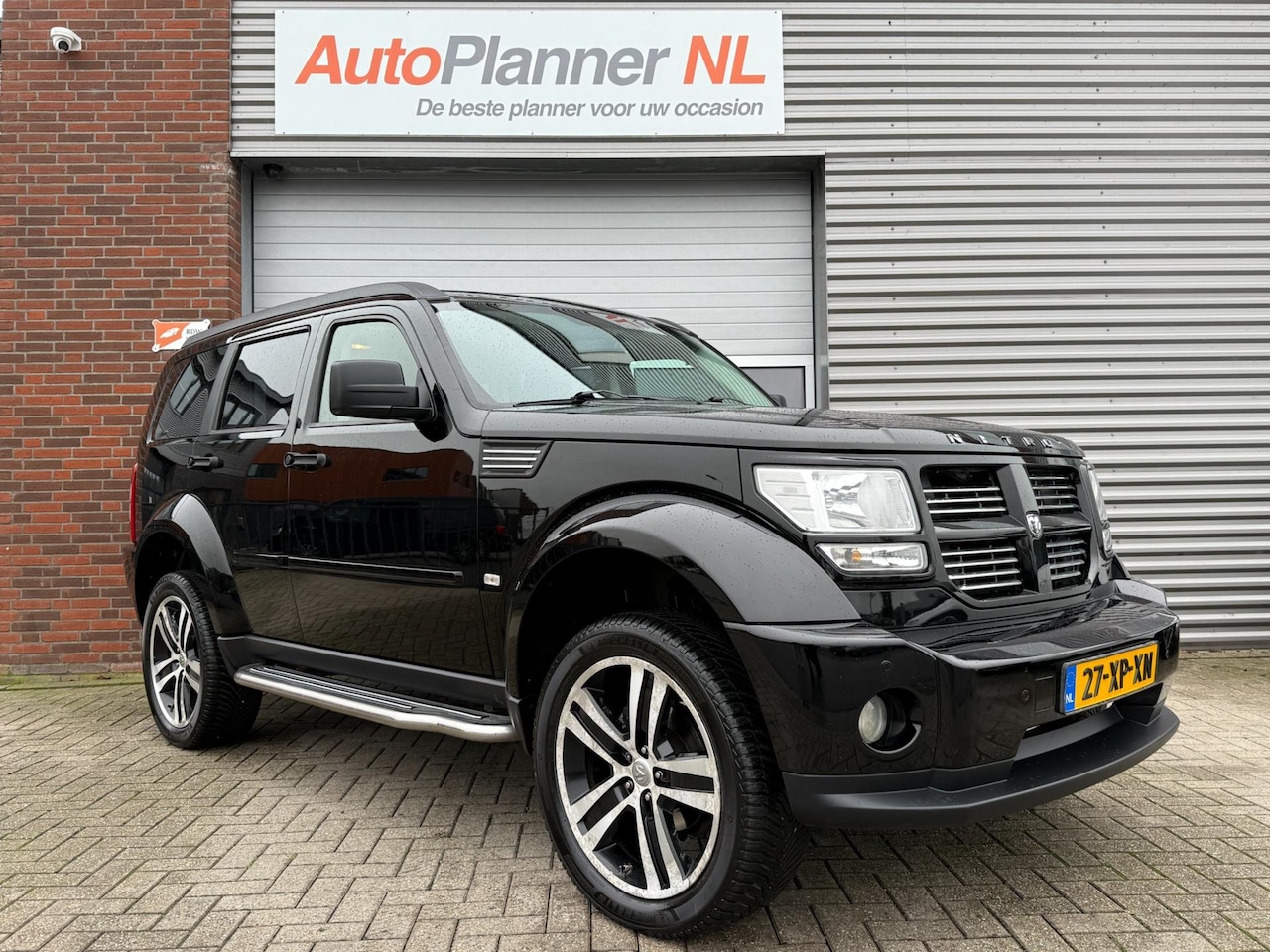 Dodge Nitro - 3.7 V6 SXT! Airco! Cruise! Leder! Schuifdak! - AutoWereld.nl