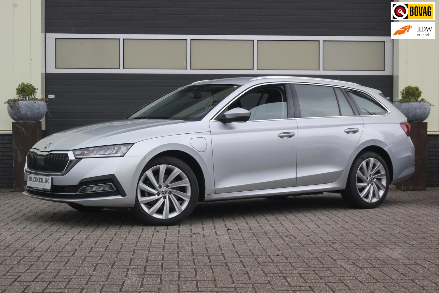 Skoda Octavia Combi - 1.4 TSI IV STYLE trekhaak - AutoWereld.nl
