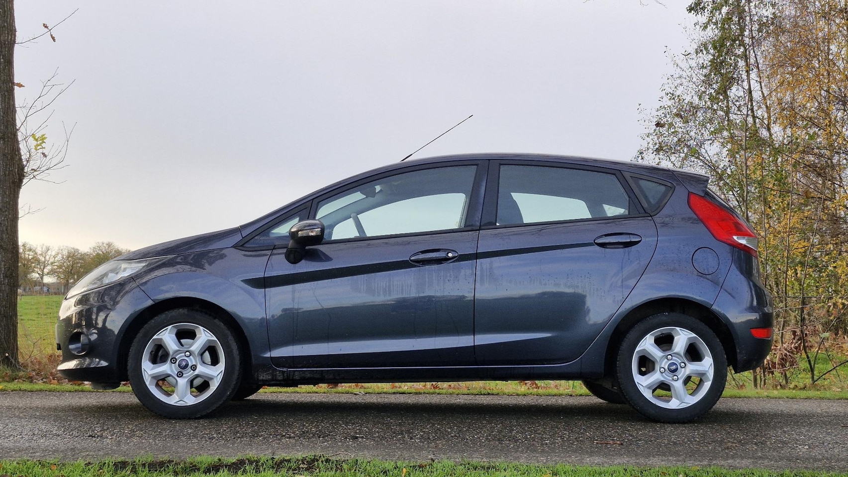 Ford Fiesta - 1.25 Trend APK 14-10-26 I Airco I 5 Deurs I Meeneemprijs