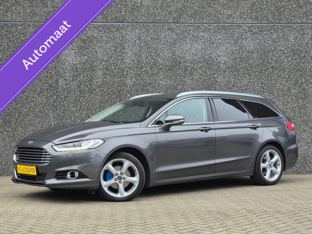 Ford Mondeo Wagon - 2.0 Titanium/1e Eig/Camera/Led/203PK/18'' - AutoWereld.nl