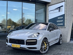 Porsche Cayenne Coupé - TURBO S-E*680PK*CARBON*NL AUTO*APPROVED*SP.UITLAA
