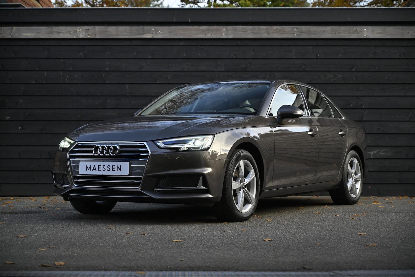 Audi A4 Limousine - 35 TFSI Sport Lease Edition /Leder/Nav/Camera - AutoWereld.nl