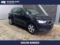 Volvo XC40 - T2 Momentum Core | Camera | Stoel+Stuurverwarming | Apple Carplay | PDC V+A