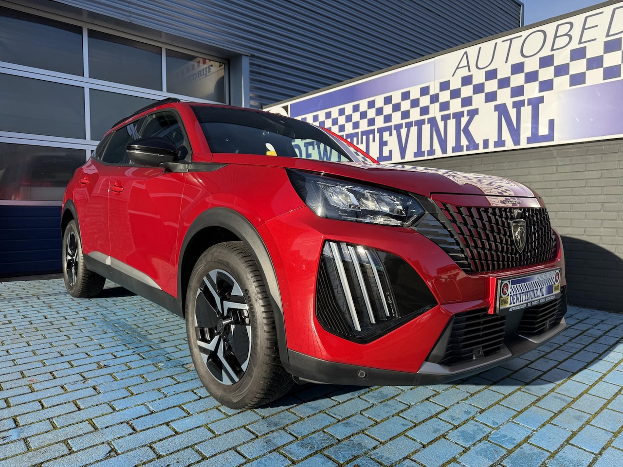 Peugeot 2008 - 1.2 PureTech CRUISE 360P-CAM STOELVERW. APPLE - AutoWereld.nl