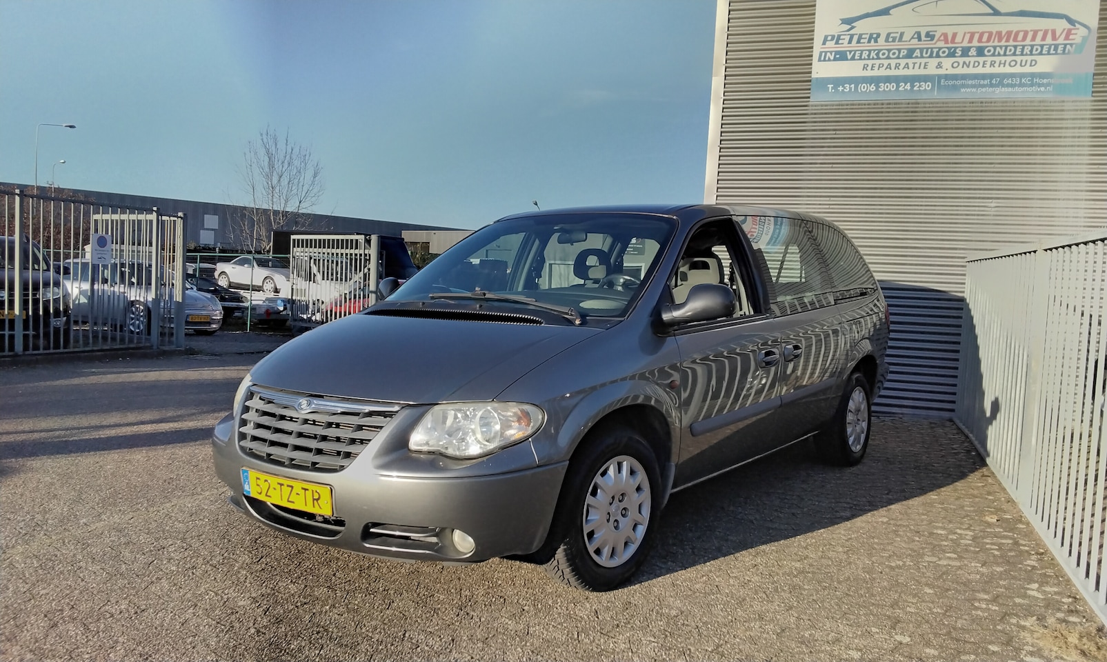 Chrysler Grand Voyager - 3.3i V6 SE Luxe - AutoWereld.nl