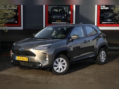 Toyota Yaris Cross - 1.5 Hybrid Active All season banden | Car Play