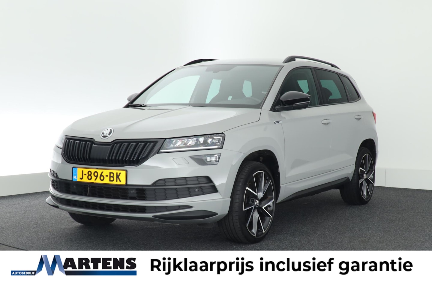Skoda Karoq - 1.5 TSI 150pk DSG ACT Sportline Business Trekhaak Camera Led Virtual Cockpit Keyless Navig - AutoWereld.nl