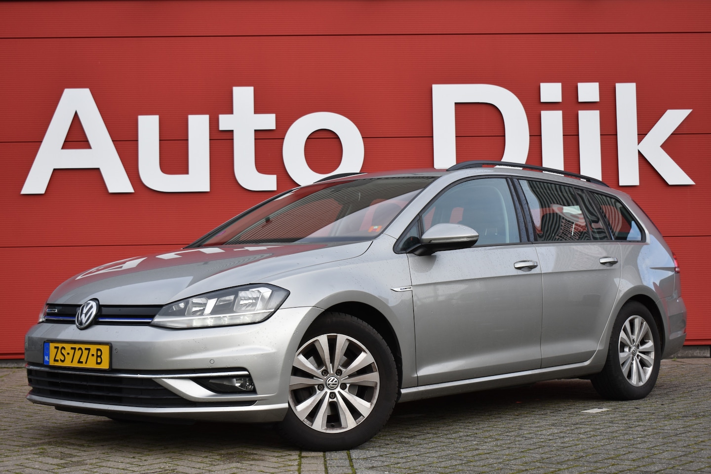 Volkswagen Golf Variant - 1.5 TSI Comfortline Carplay | Adapt. Cruise | Trekhaak | Navi | DAB | Clima | PDC V+A | LM - AutoWereld.nl