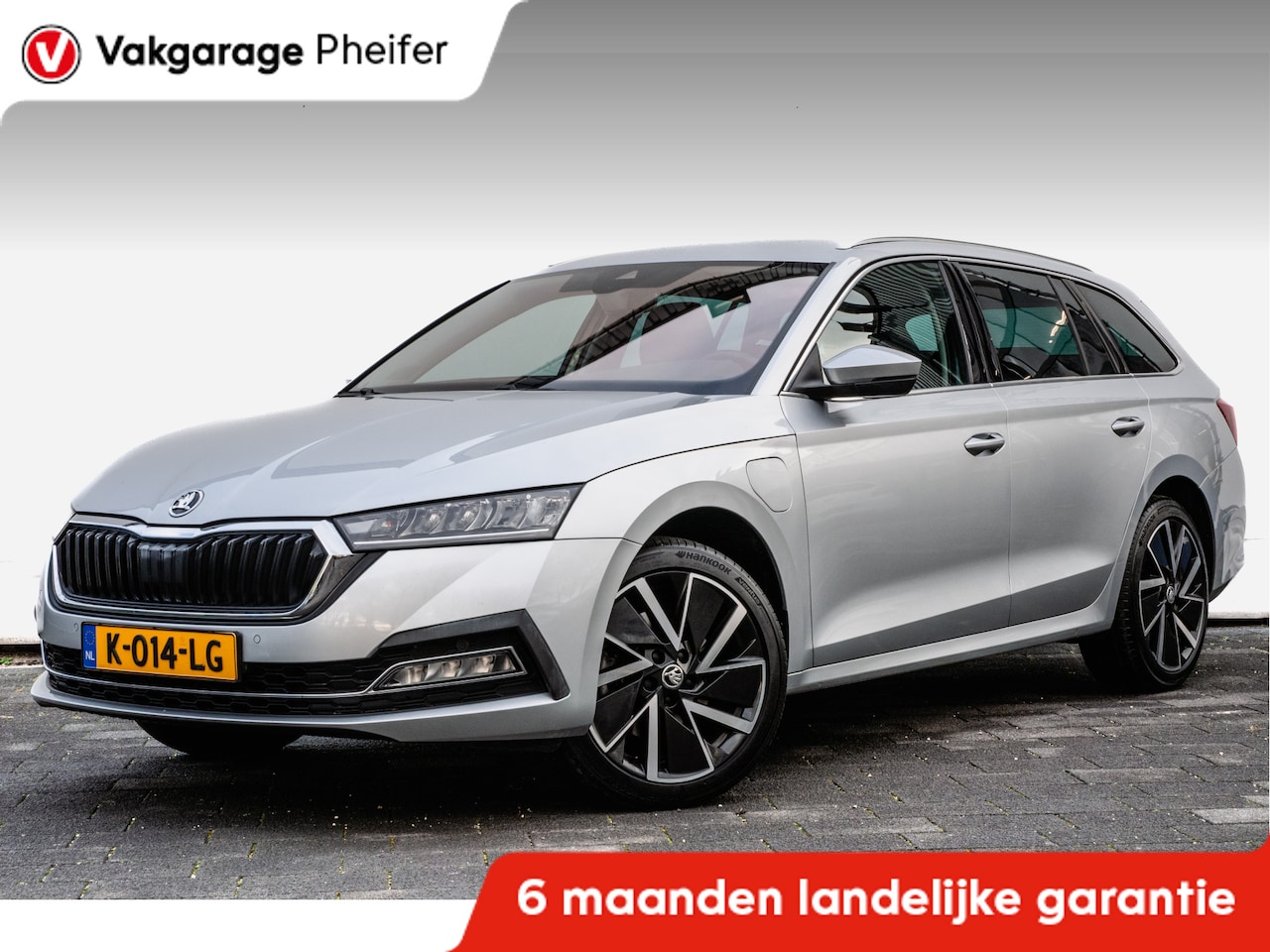 Skoda Octavia Combi - 1.4 TSI iV PHEV Business Edition Trekhaak/ Virtual dash/ Carplay/ Elek. achterklep/ DAB+ - AutoWereld.nl