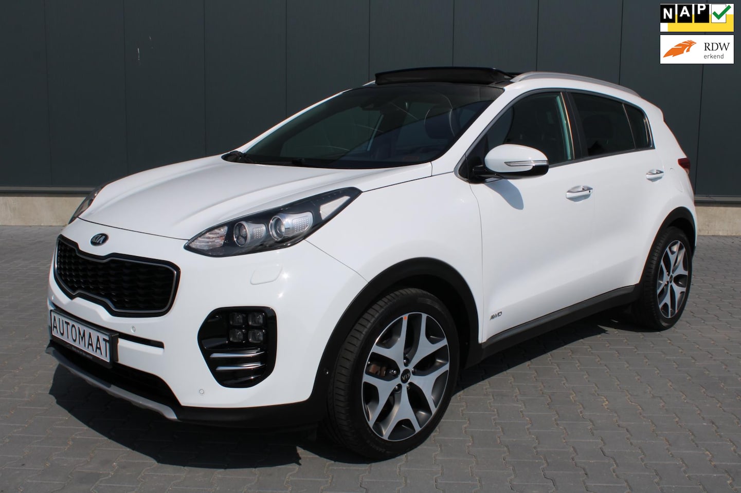 Kia Sportage - 1.6 T-GDI GT-Line 4WD SCHUIFDAK - AutoWereld.nl