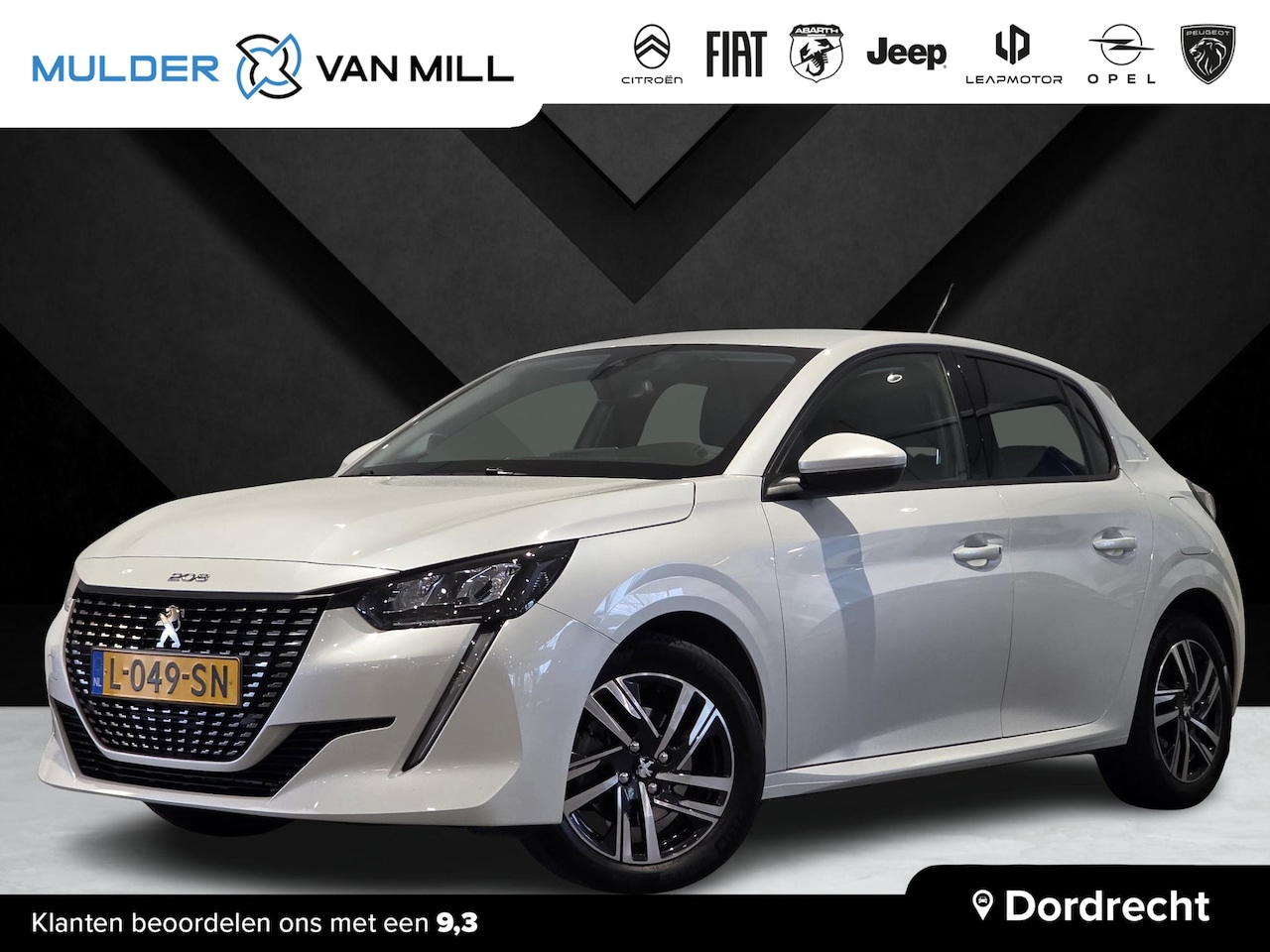 Peugeot 208 - Allure Pack 1.2 Turbo 100pk | 3D i-COCKPIT® | 180° CAMERA + SENSOREN | KEYLESS | NAVI | IS - AutoWereld.nl