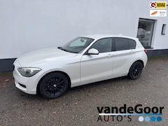 BMW 1-serie - 114i Business, '12, 5-drs, 6-bak, navigatie, sportieve auto