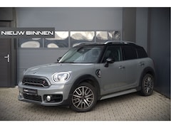 MINI Countryman - 2.0 Cooper S Chili | Stoelverwarming | Parkeersensoren | Navigatie | LED | Keyless | Clima