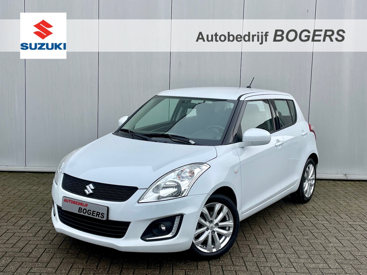Suzuki Swift - 1.2 Exclusive Automaat Airco, Cruise Control, 16"Lm, Bluetooth, El.ramen/Spiegels - AutoWereld.nl