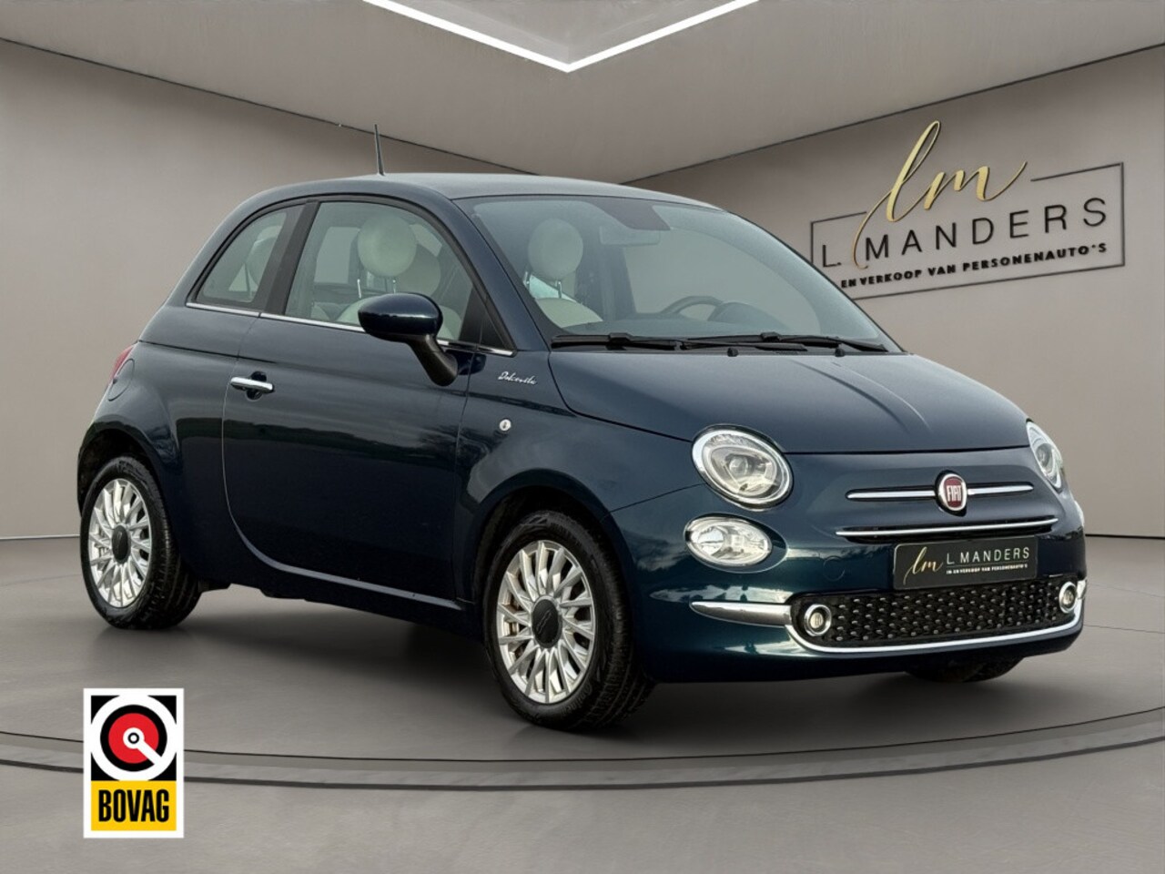 Fiat 500 - 1.0 Hybrid Dolcevita 2023 BLAUW | Panoramadak | Apple CarPlay - AutoWereld.nl