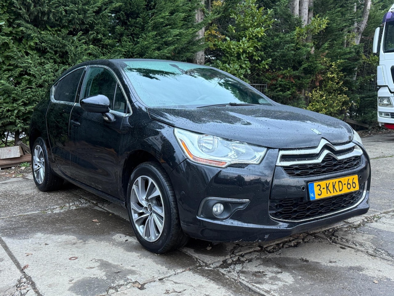 Citroën DS4 - 1.6 e-HDI So Chic Autm./Clima/ PDC/ EX BPM - AutoWereld.nl