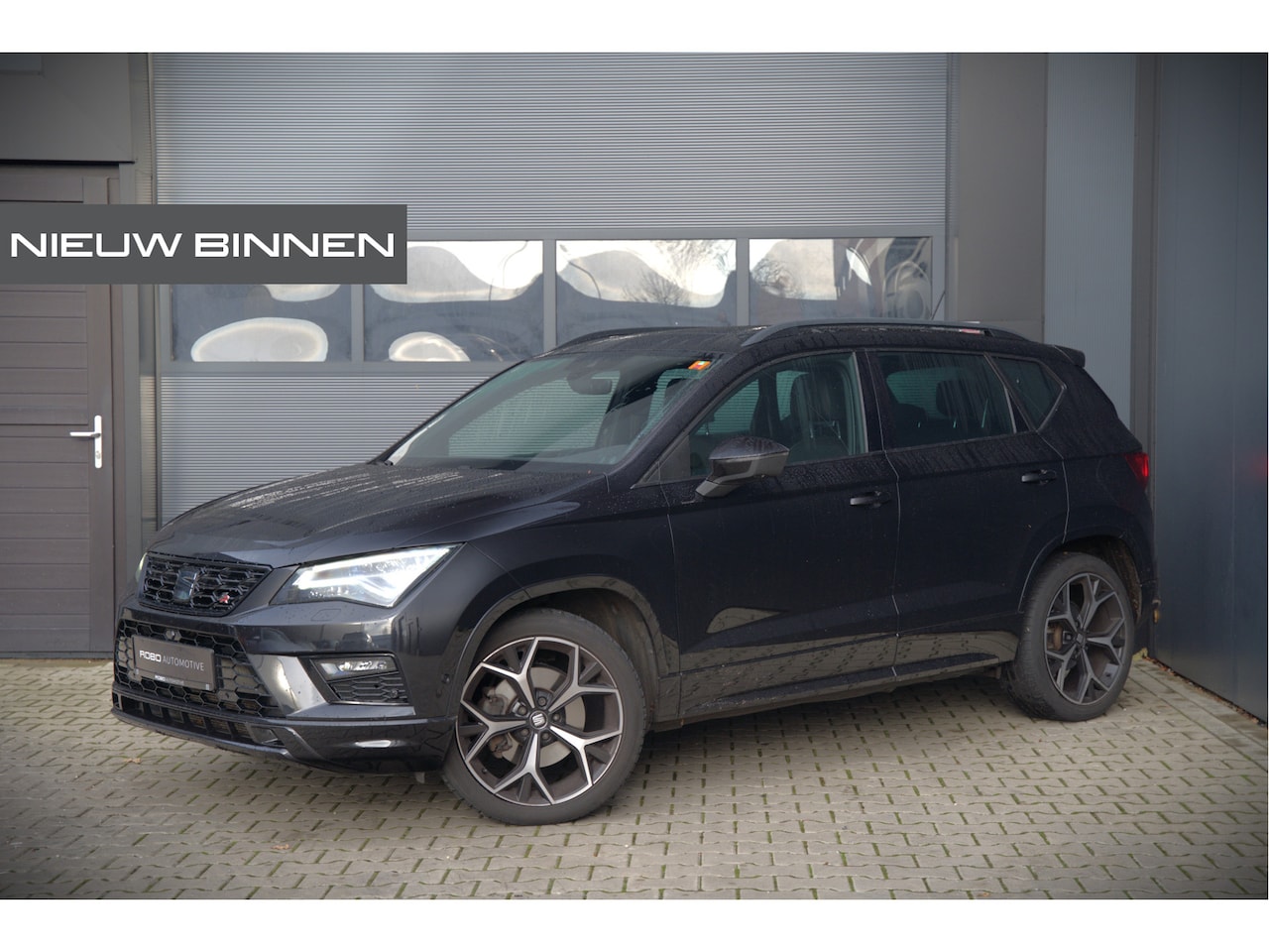 SEAT Ateca - 2.0 EcoTSI FR 4DRIVE | Panoramadak | Stoelverwarming | Keyless | 360 Camera | Standkachel - AutoWereld.nl