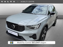 Volvo XC40 - B4 Plus Dark | Trekhaak | Stoel/-stuurverwarming | Ad