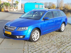 Skoda Octavia Combi - 2.0 TDI Elegance Businessline DSG, 150-pk, Nav, Cruise, Tr.Hk, etc