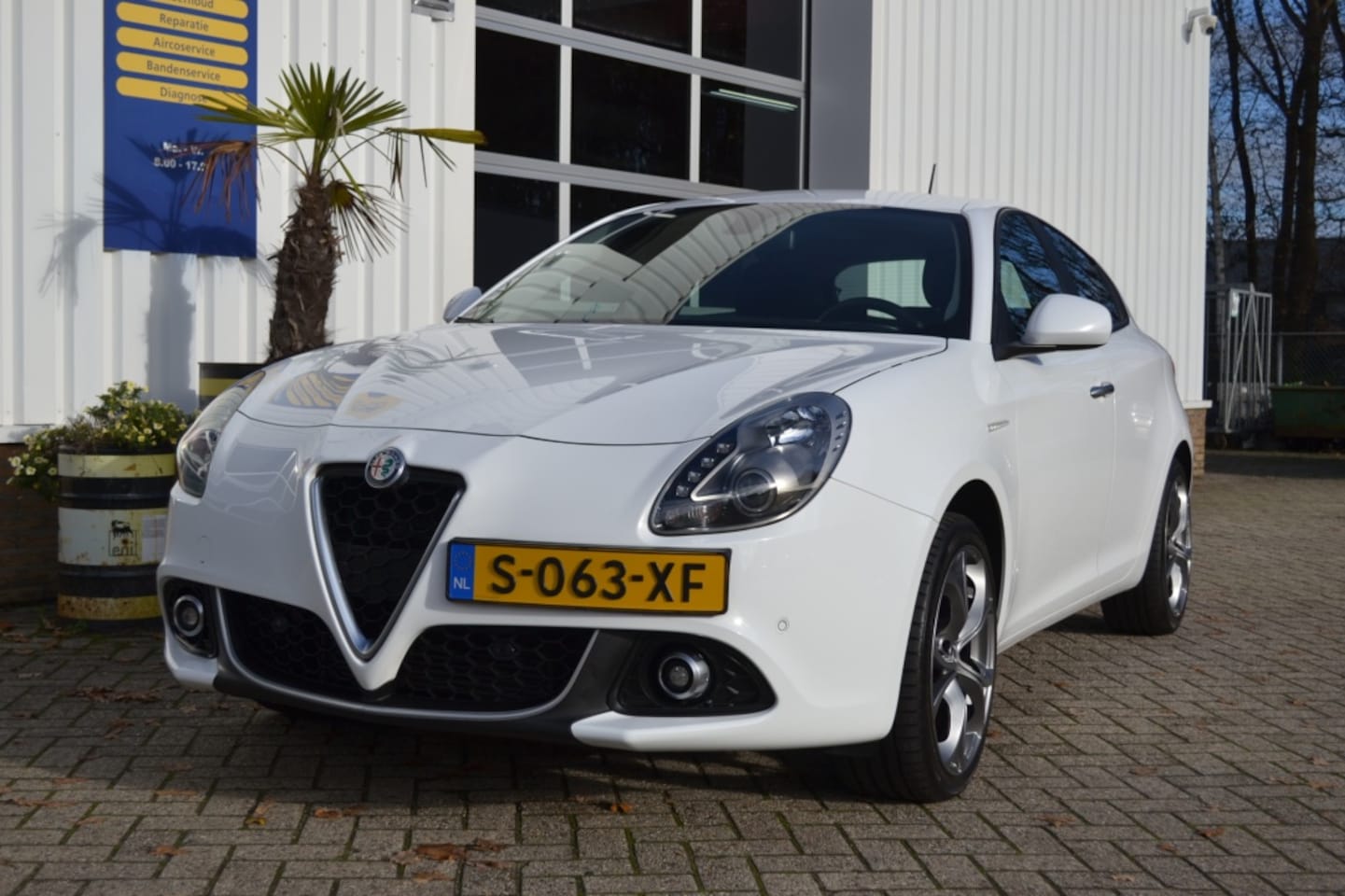 Alfa Romeo Giulietta - 1.4 Turbo SUPER - AutoWereld.nl