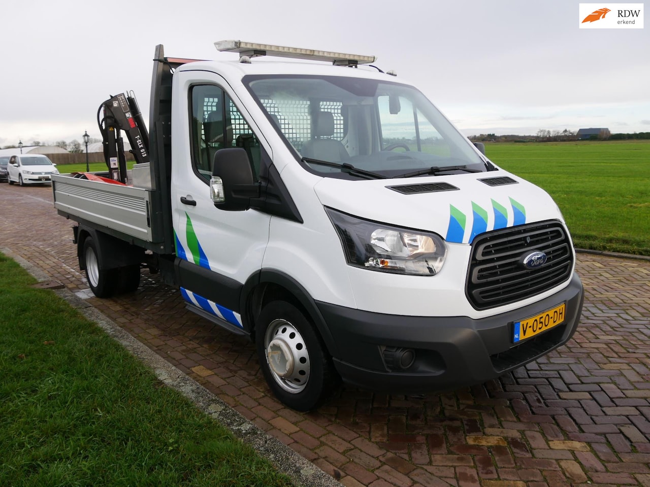 Ford Transit - 350 2.0 TDCI L2H1 PICK UP WITH CRAIN AC ** 15599 EX BTW ** - AutoWereld.nl