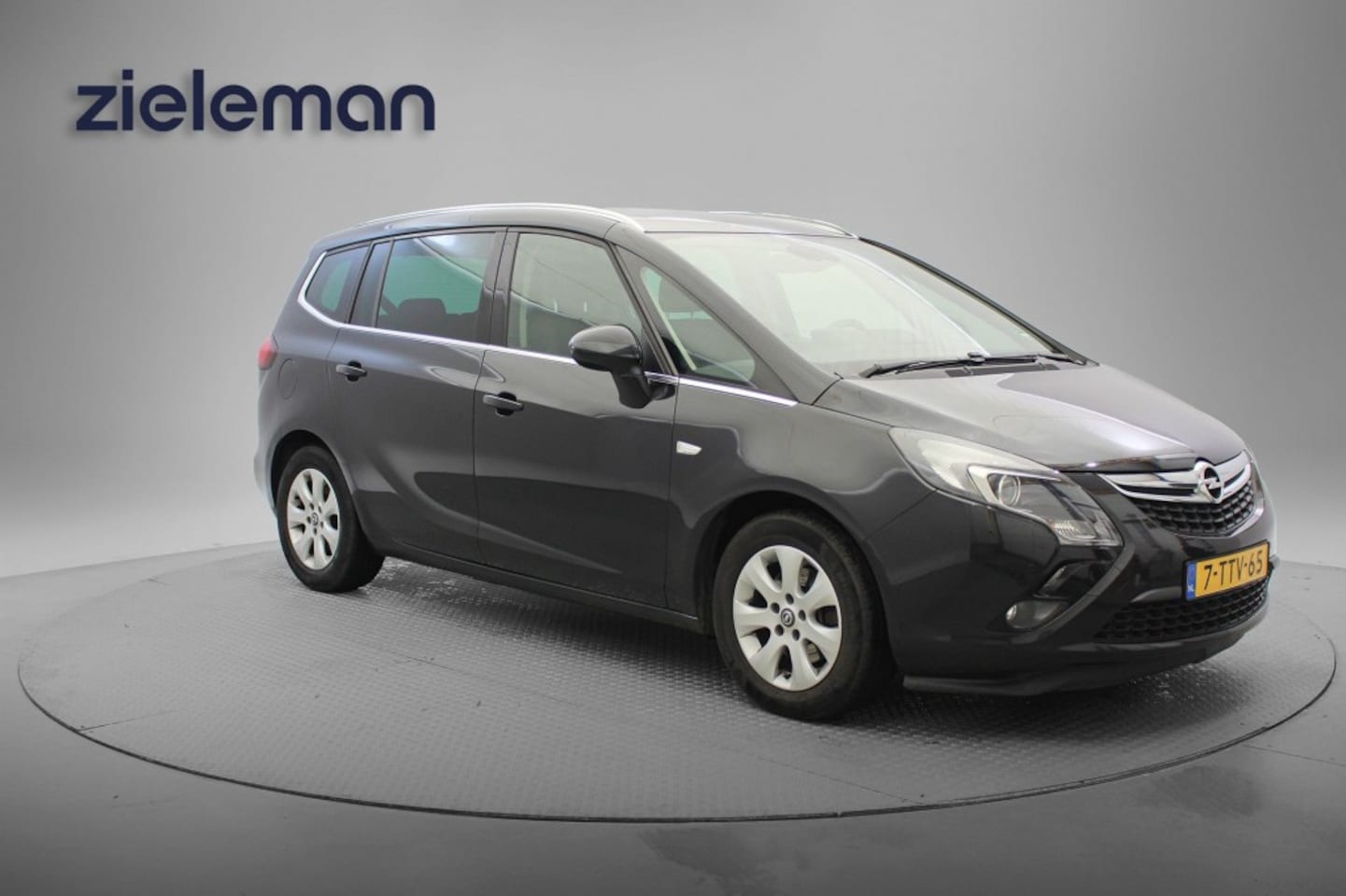 Opel Zafira - 1.6 CDTI Business+ - Navi, Cruise, Trekhaak - AutoWereld.nl