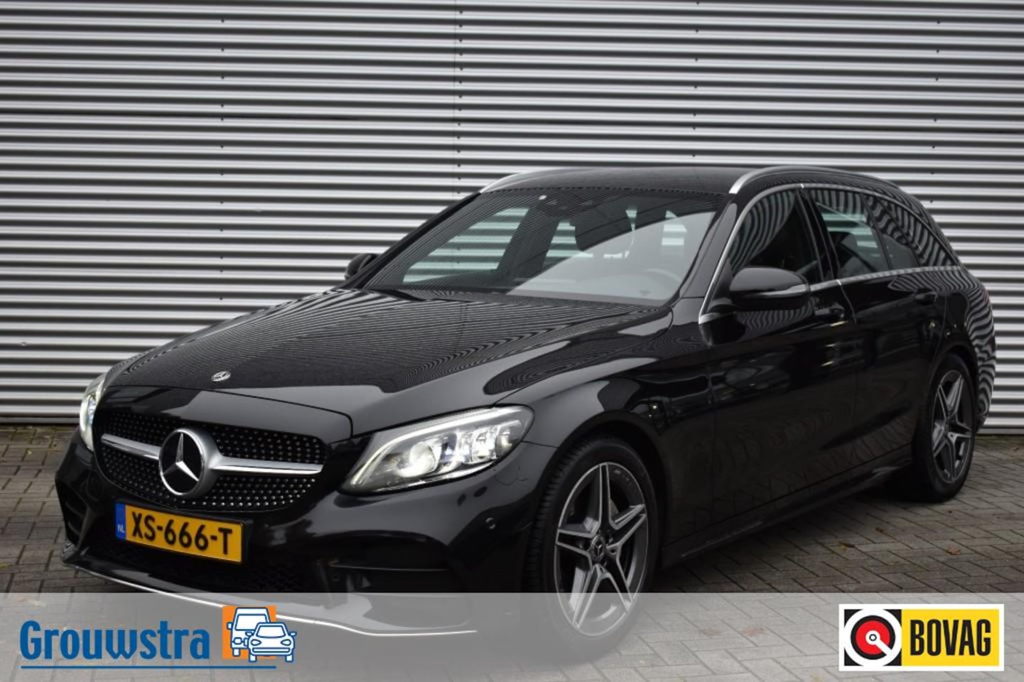 Mercedes-Benz C-klasse - 180 PREMIUM + AMG PACK / LED PAKKET / P.CAM. / EL. TREKH. - AutoWereld.nl