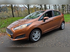 Ford Fiesta - 1.0 Champion NL Auto 88.146 KM Keurige auto